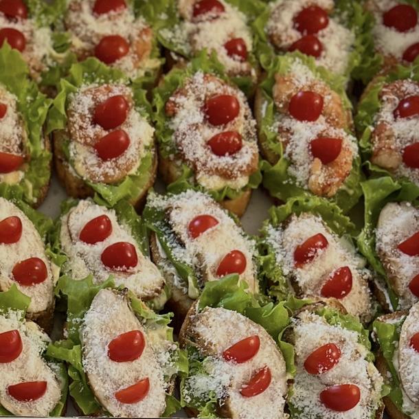 Брускетты "Цезарь"